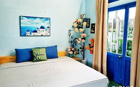 Sea Sunrise House - Căn hộ du lịch 2 phòng ngủ, phòng khách và bếp